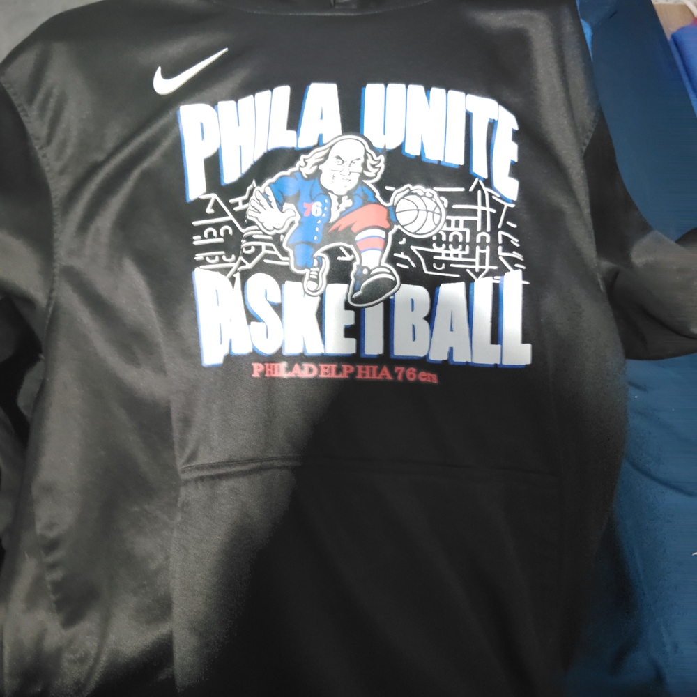 Nike Philadelphia 76ers Black Hoodie